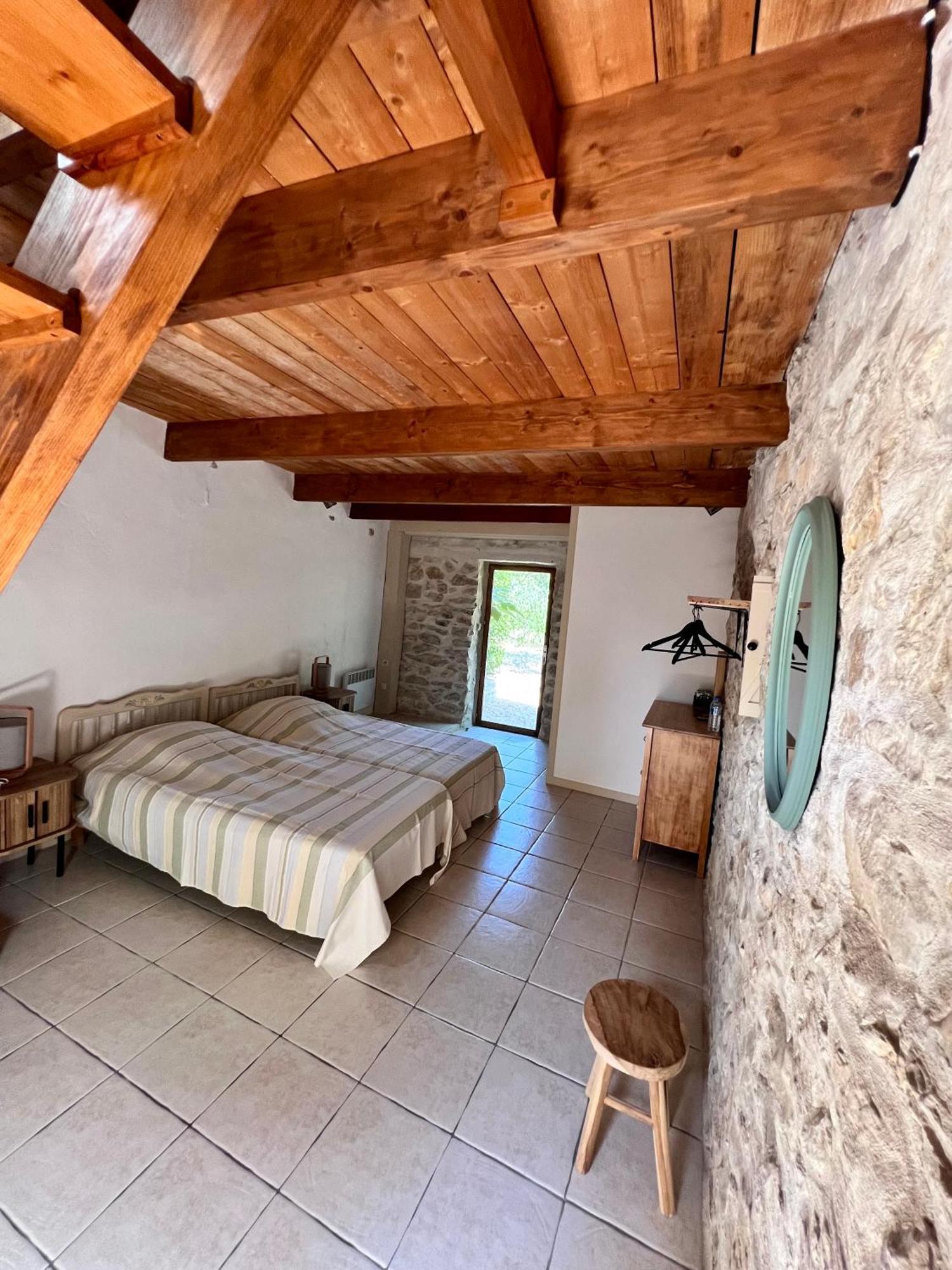 Le Mas Du Gentilhomme Chambre Lavande Orthoux-Sérignac-et-Quilhan Esterno foto